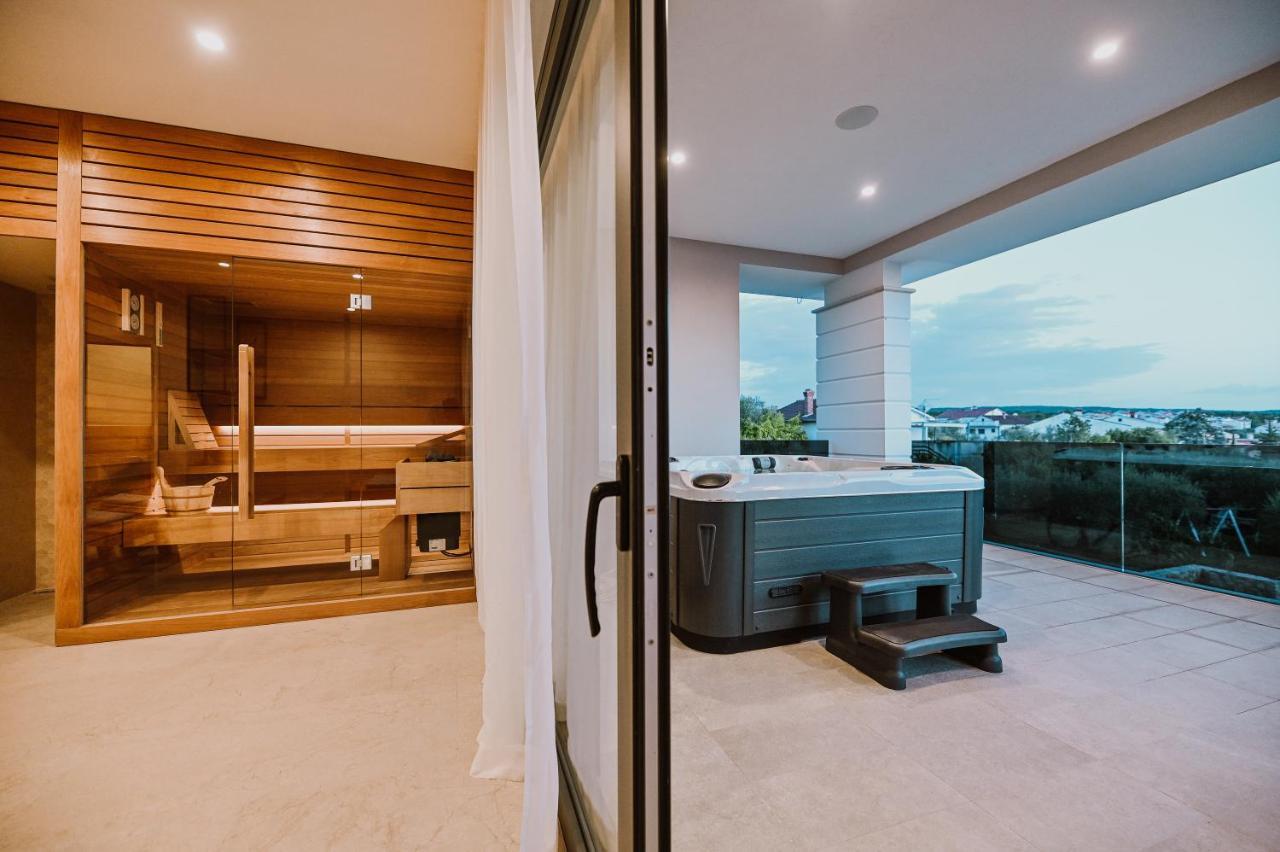 Luxury Luana Villa *